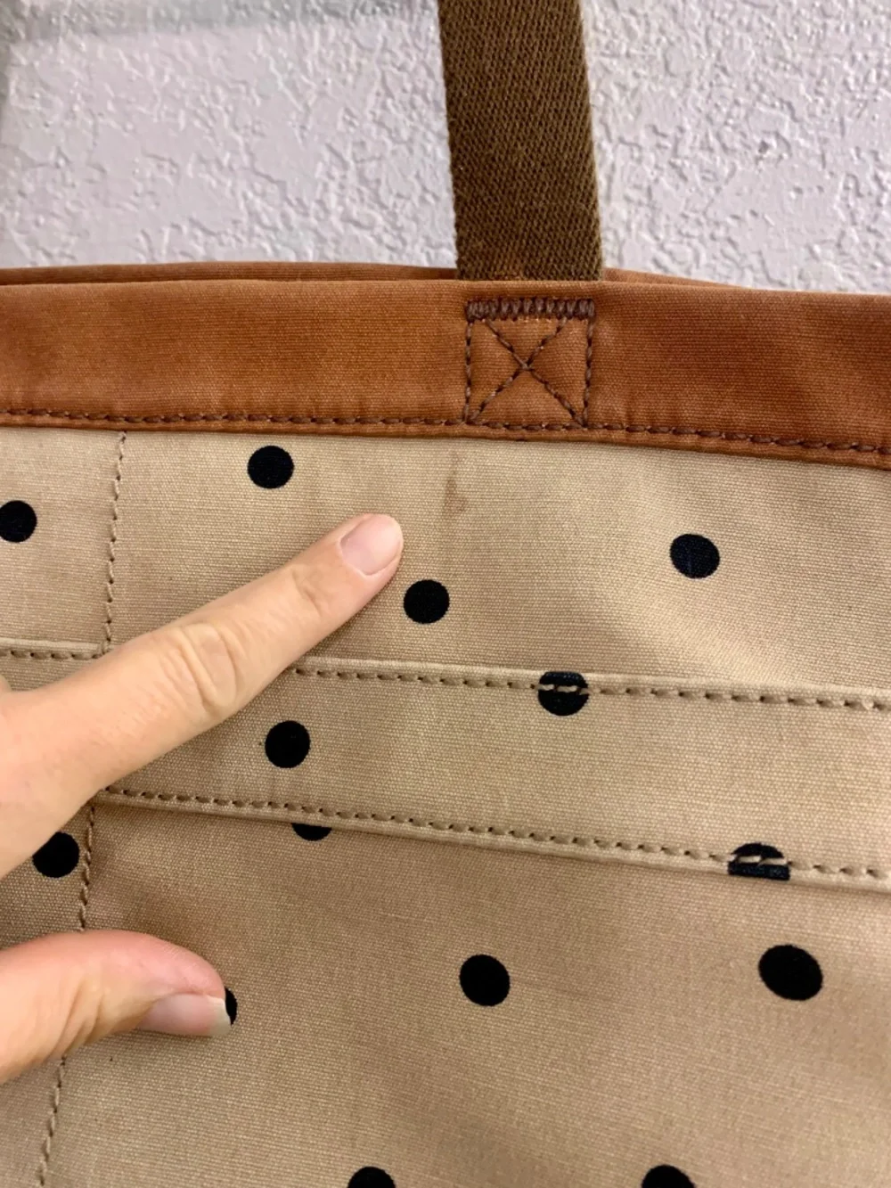 Fossil Passport E W Satchel Kki Top Handle Bag - LOTS OF WEAR